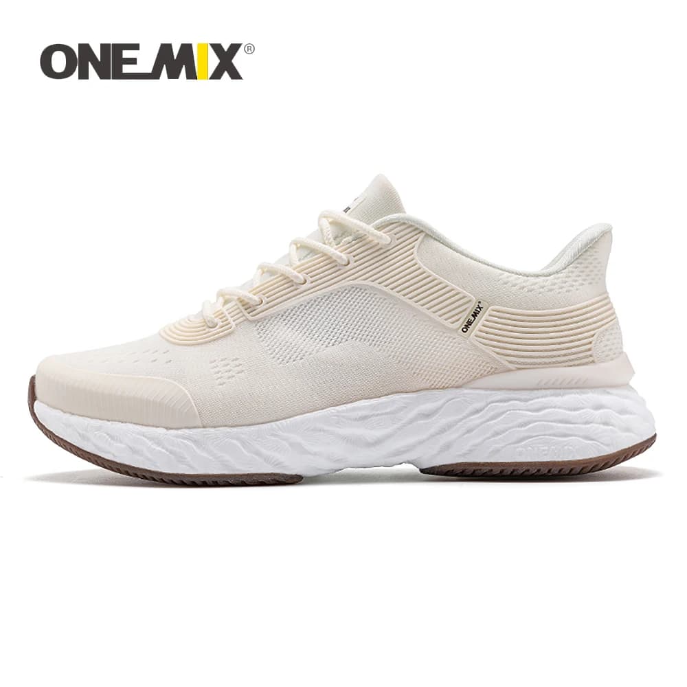 Xtep 2,000km 3.0 러닝화 $45.9, 36도 FLAME 4.0 $58.7, 리닝 소프트 워킹화 $18.3