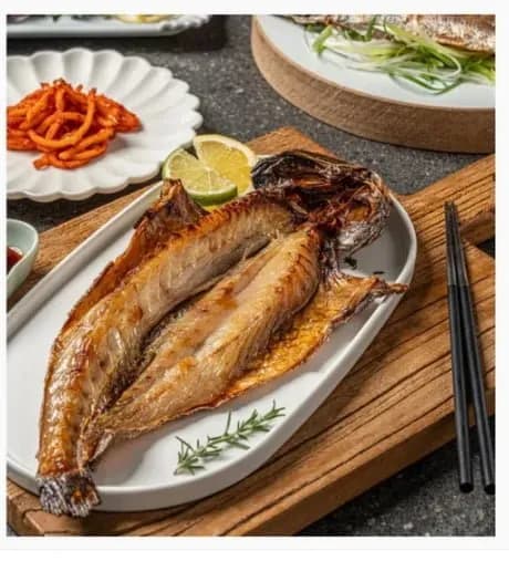 반건조 민어 5마리 (31cm내외) 1.4kg 해풍에 말린 자연산 민어( 23,380/무배)