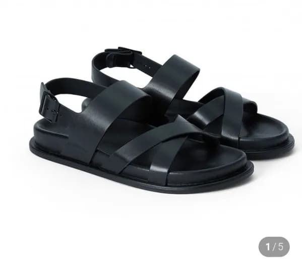 남성 스트랩 샌들 블랙 (8,700원)
