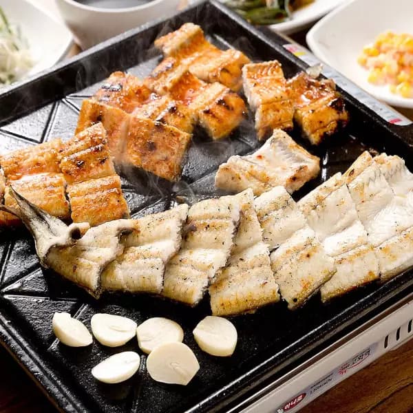 국내산 자포니카 특대 민물장어 1kg (1-2미) 손질후 750g (19,800원/무료)
