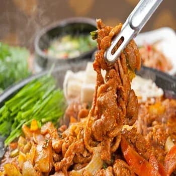 국내산 양념 오리불고기 1kg (11,571원) 오븐구이치킨 2마리 (6,26원) 생닭가슴살 3kg (11,502원)4