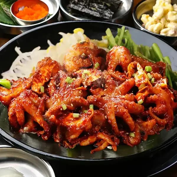 쭈꾸미볶음 300g x 3팩 (12,050원/무료)