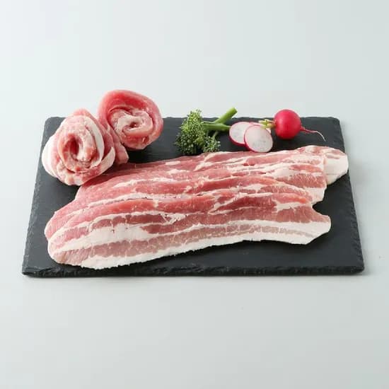 보먹돼 삼겹살 100g 990원