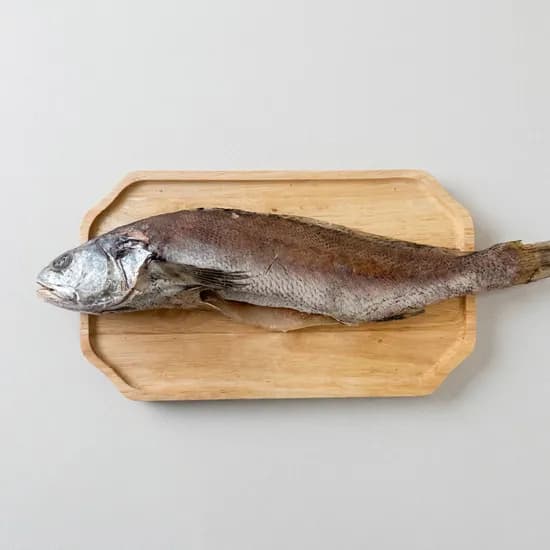 반건조 민어 통민어 280-300g 내외 2미 1개