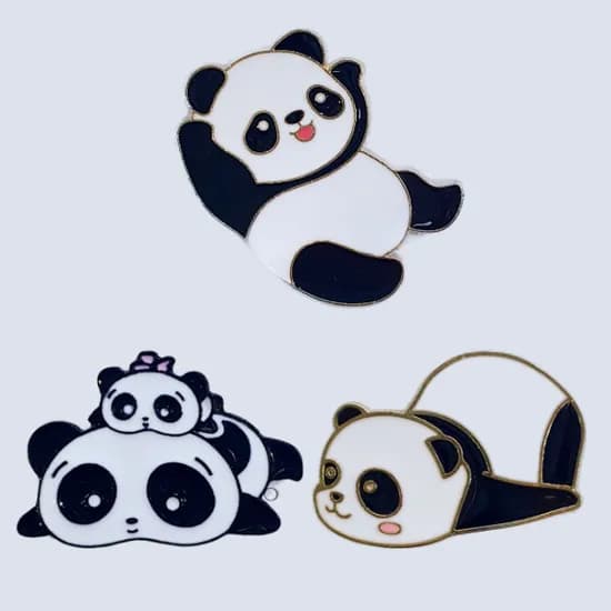 푸바오 뱃지, 엎드린 팬더