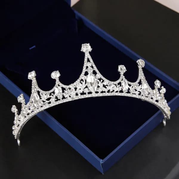 웨딩 왕관 티아라 실버 1개 7,550원