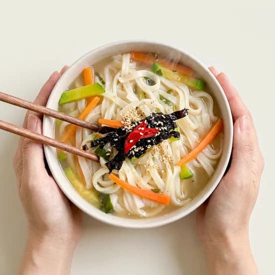 귀빈정 생 칼국수 1.074kg 1세트