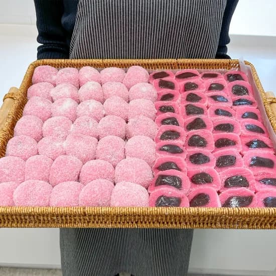 농가살리기 딸기색 찹쌀떡, 60g, 30개입, 3박스