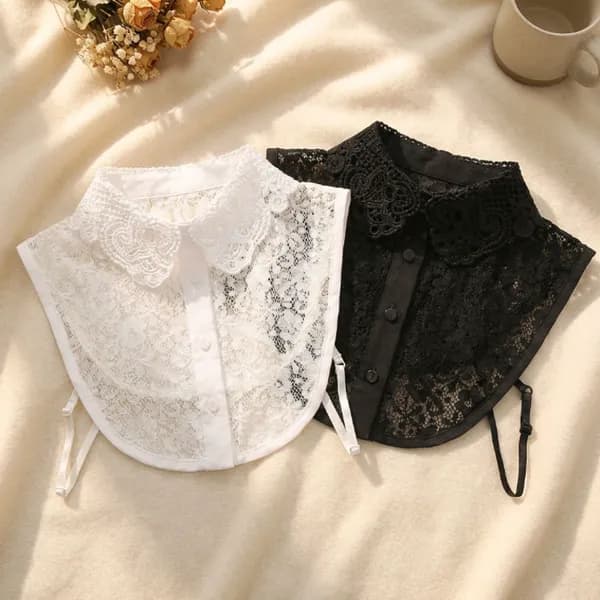 여성 펀칭 꽃자수 레이스 페이크 카라 레이어드 블라우스 화이트·블랙 2개