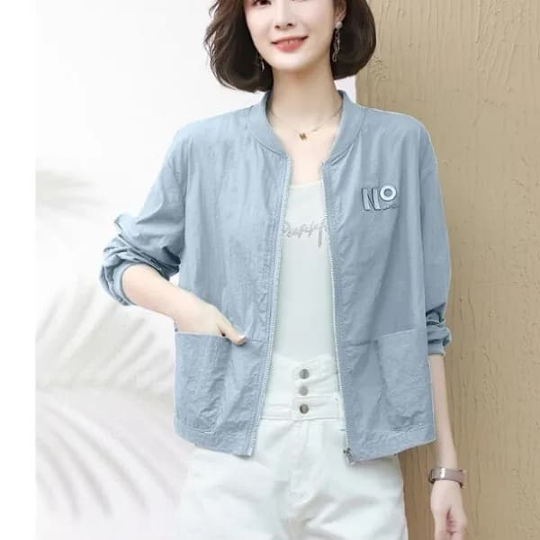 가볍게 걸치는 여름 가을 여성 바람막이 블루 XL 25,000원
