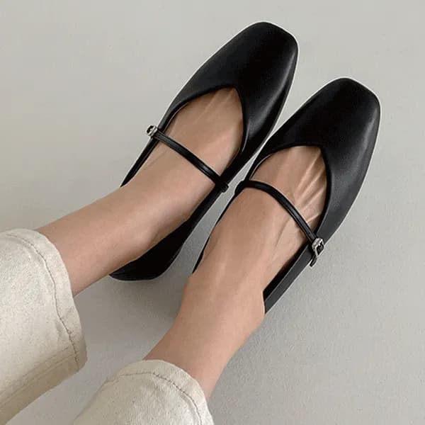 자체제작 소가죽 메리제인 플랫 슈즈 블랙 230mm 27,500원