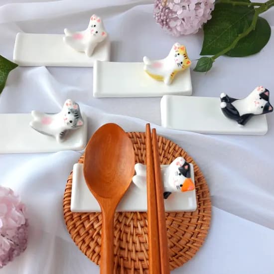 알로키티 수저받침, 노란줄냥이