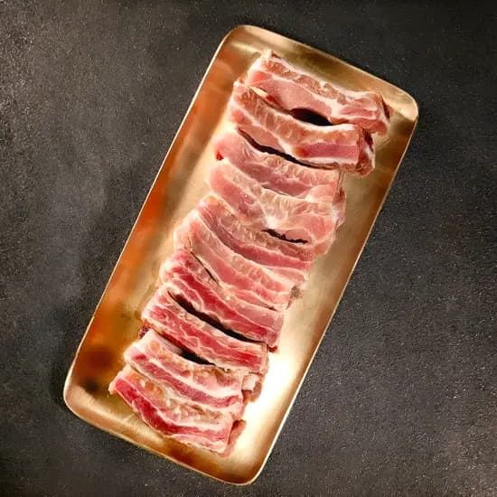 국내산 한돈 등갈비 1kg 1팩 12,900원