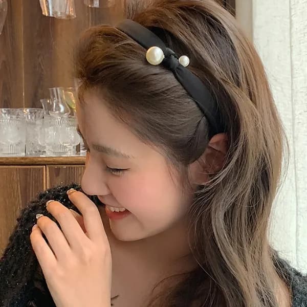 진주 장식 헤어밴드 블랙+베이지 2종세트