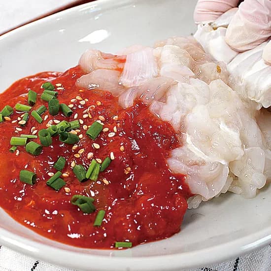 맛통해 순살양념게장 300g 1개