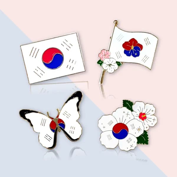 구쯔야 태극기 뱃지 브로치 혼합색상 1개