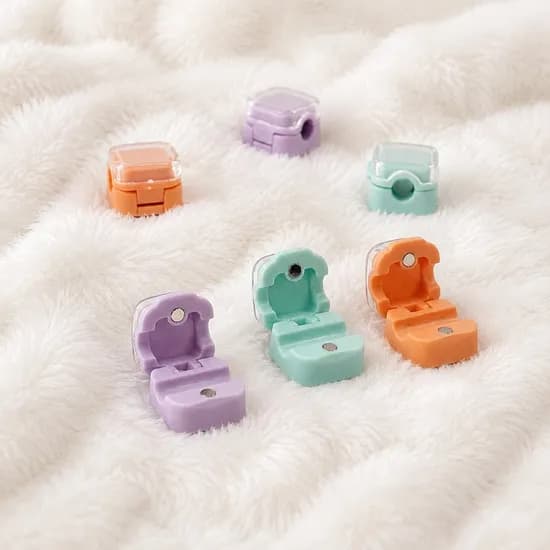 자석 케이블 홀더 혼합 소형 6개 8,900원