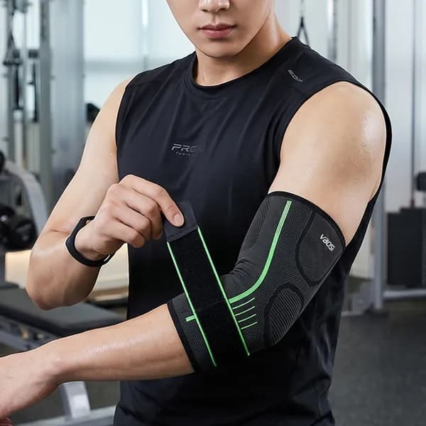 ATTICLO 엘보 핏 마스터 팔꿈치 보호대 에너지블랙 M 1개 8,900원