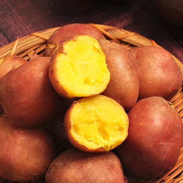 홍감자 중 3kg 1개 8,850원