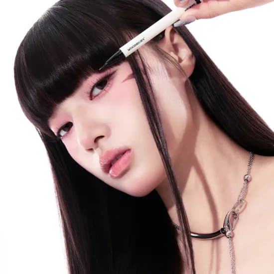 우드버리 올데이 픽스 브러쉬라이너, 소프트 블랙, 1개
