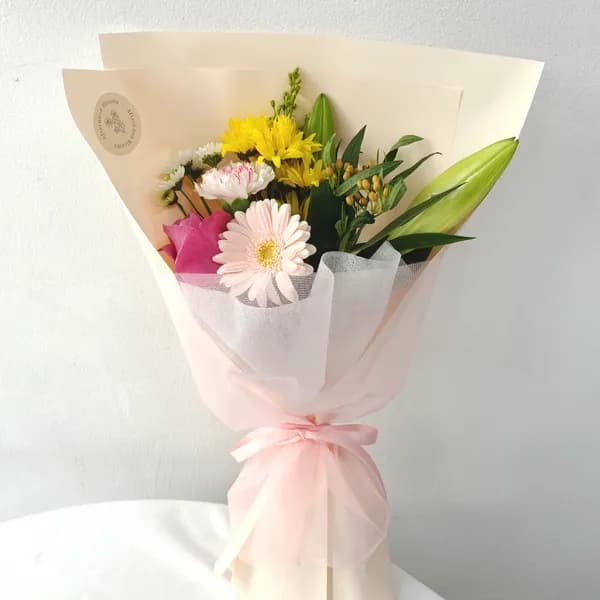 생화 꽃다발 소형 1개 17,800원