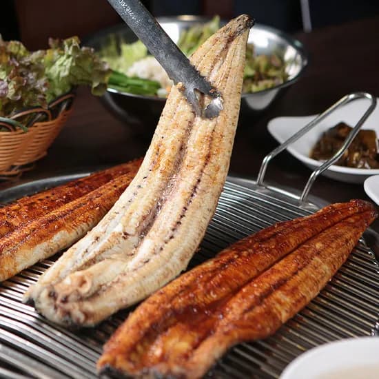 고창 자포니카 손질 민물장어 특대 1kg 손질 후 순살 700g 내외 1팩