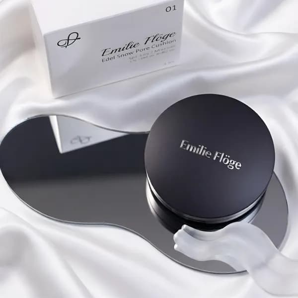 Emilie Flöge 밀착쿠션 SPF50 PA++++ 2호(21-22) 12g 1개