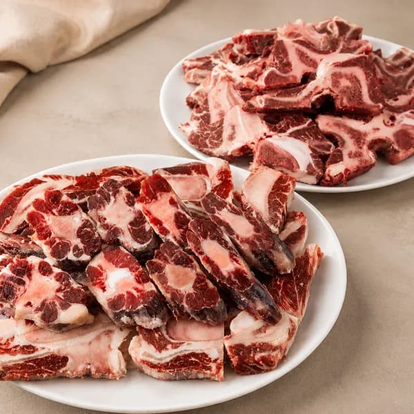 한우 꼬리반골 잡뼈 곰탕용 뼈세트 2kg