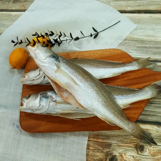 생선대장 반건조 민어조기 200g 3마리 1개