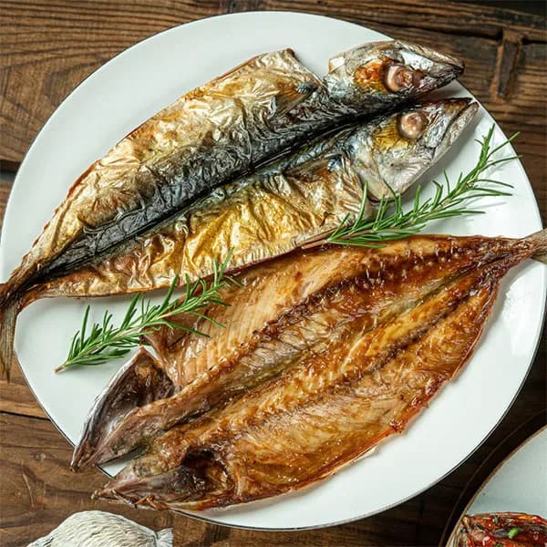 국내산 동해안 반건조 손질 자반 고등어 중 160g 5개 17,575원