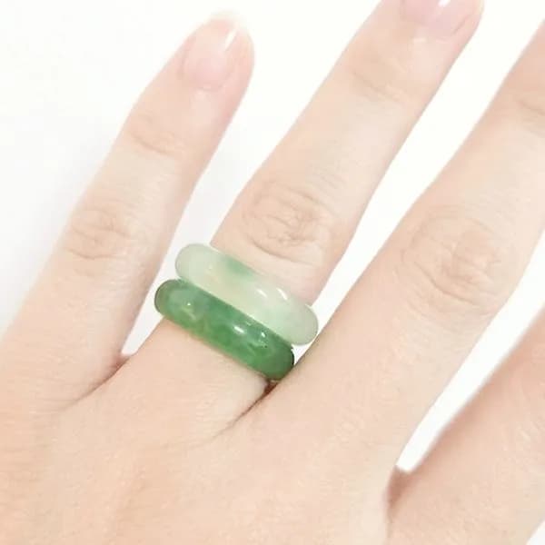 리빙러빙 천연 원석 옥반지 딥그린 18mm 1개 7,800원