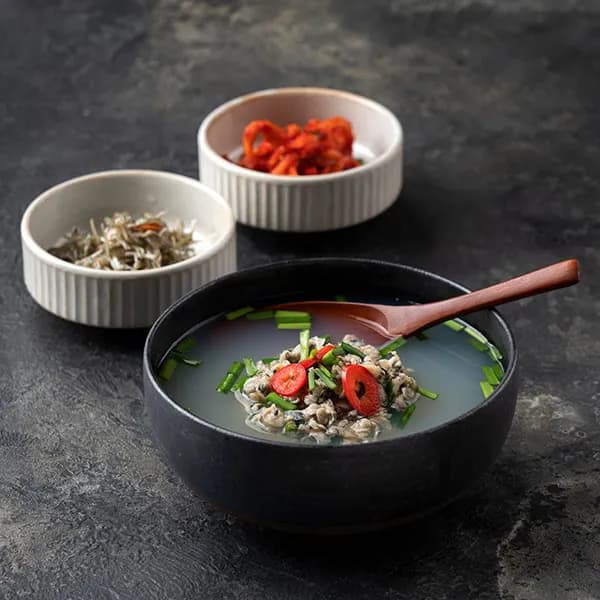 하동 재첩국 320g 1개 3,400원