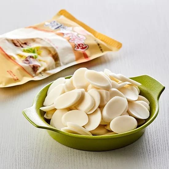우리쌀 떡국떡 500g 1개 3,300원