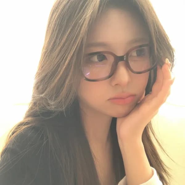 긱시크 오발 블루라이트 차단 안경테 베이지 1개