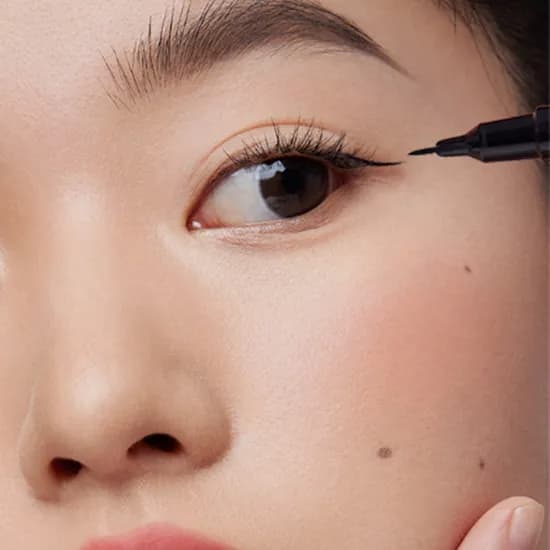 네오젠 엑스트라 틴티드 엣지라이너 블랙 0.7g 2개