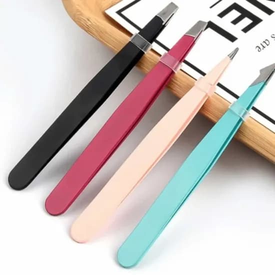 눈썹 족집게 블랙 일자형 1개 3,500원