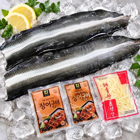 국내산 자포니카 손질 민물장어 2-4미 1kg 손질 후 700g 소스 2종 초생강 포함 1팩 22,900원