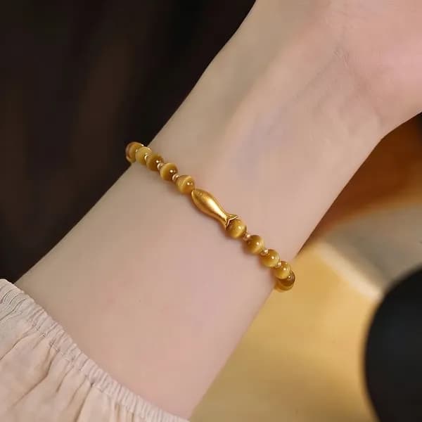 루미벨 천연 호안석 물고기 여성 팔찌 금호안석 6mm 15.3cm M 1개 13,191원