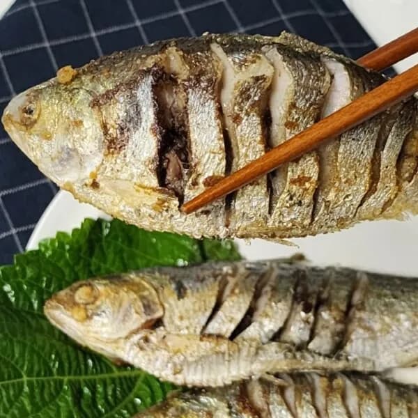 집나간 며느리 전어 1kg 1팩