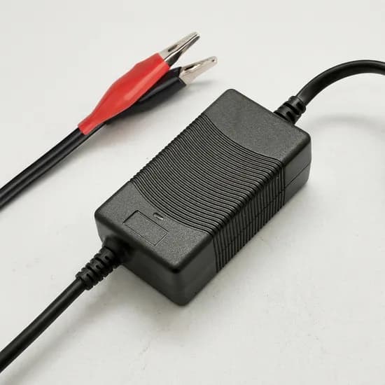 12V 연축전지 충전기 12V 2A 1개