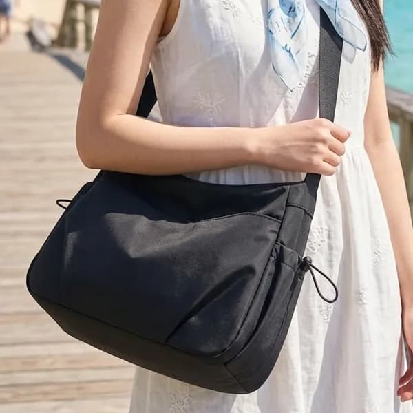 여성 경량 나일론 숄더백 CB-NB1612 블랙 31x25cm 1개