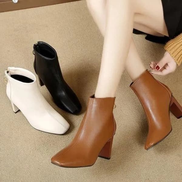 여성 사각코 앵클부츠 브라운 245mm 1개 24,100원