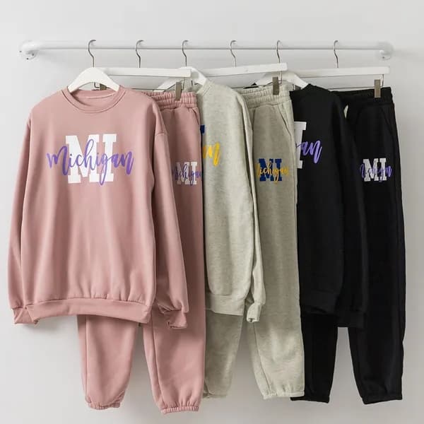 여자 기모 트레이닝복 상하 세트 오트 FREE 1세트 21,900원