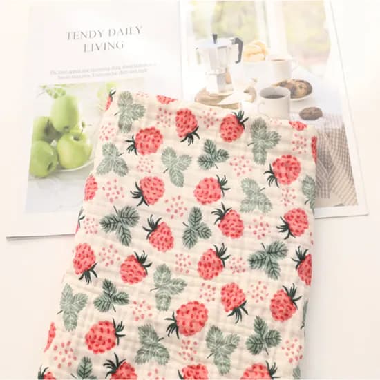 대폭 요루 양면 사중거즈 원단 맛있는 산딸기 2종 레드 150cm x 90cm 1개