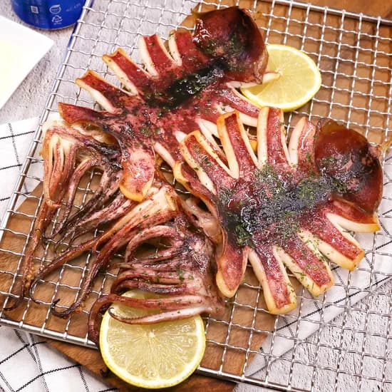 동해안 구룡포 반건조 오징어 피데기 왕특대 10미 1.7kg 1개