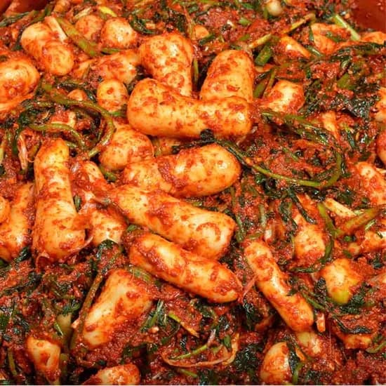 아삭하고 진한 감칠맛 알타리 김치 2kg 1박스