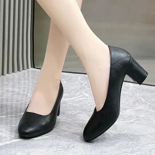 여성 정장 펌프스 블랙 6cm굽 230mm 1개 28,900원