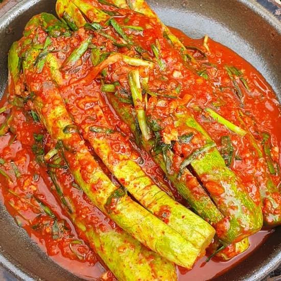 호랑이김치 국내산 오이소박이 2kg