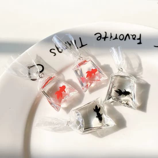 퍼주는 사장님 금붕어키링 금붕어2