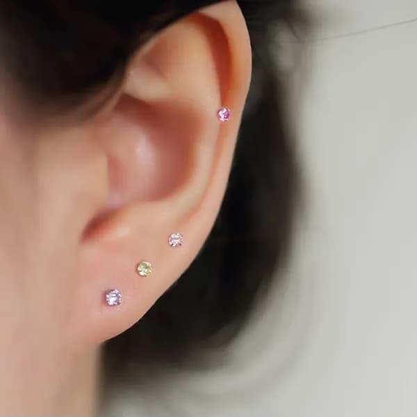 실버925 크리스탈 큐빅 은 귀걸이 애메랄드 4mm 1쌍 7,029원